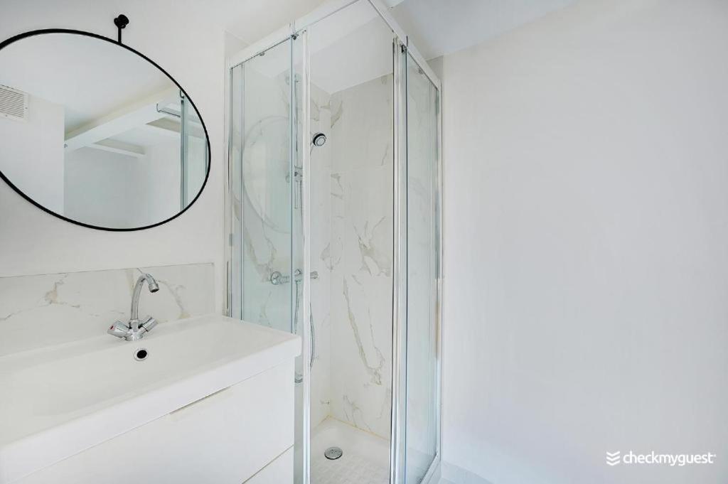 Elegant Apartment - 1Br-2P - Next To Nation Parijs Buitenkant foto